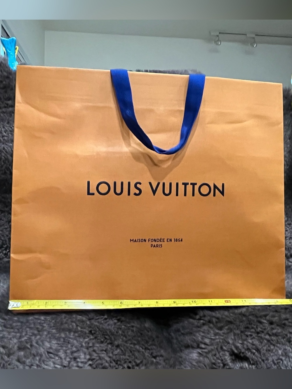 Authentic Louis Vuitton Orange Shopping Bag with Blue Ribbon Handles - Picture 11 of 11